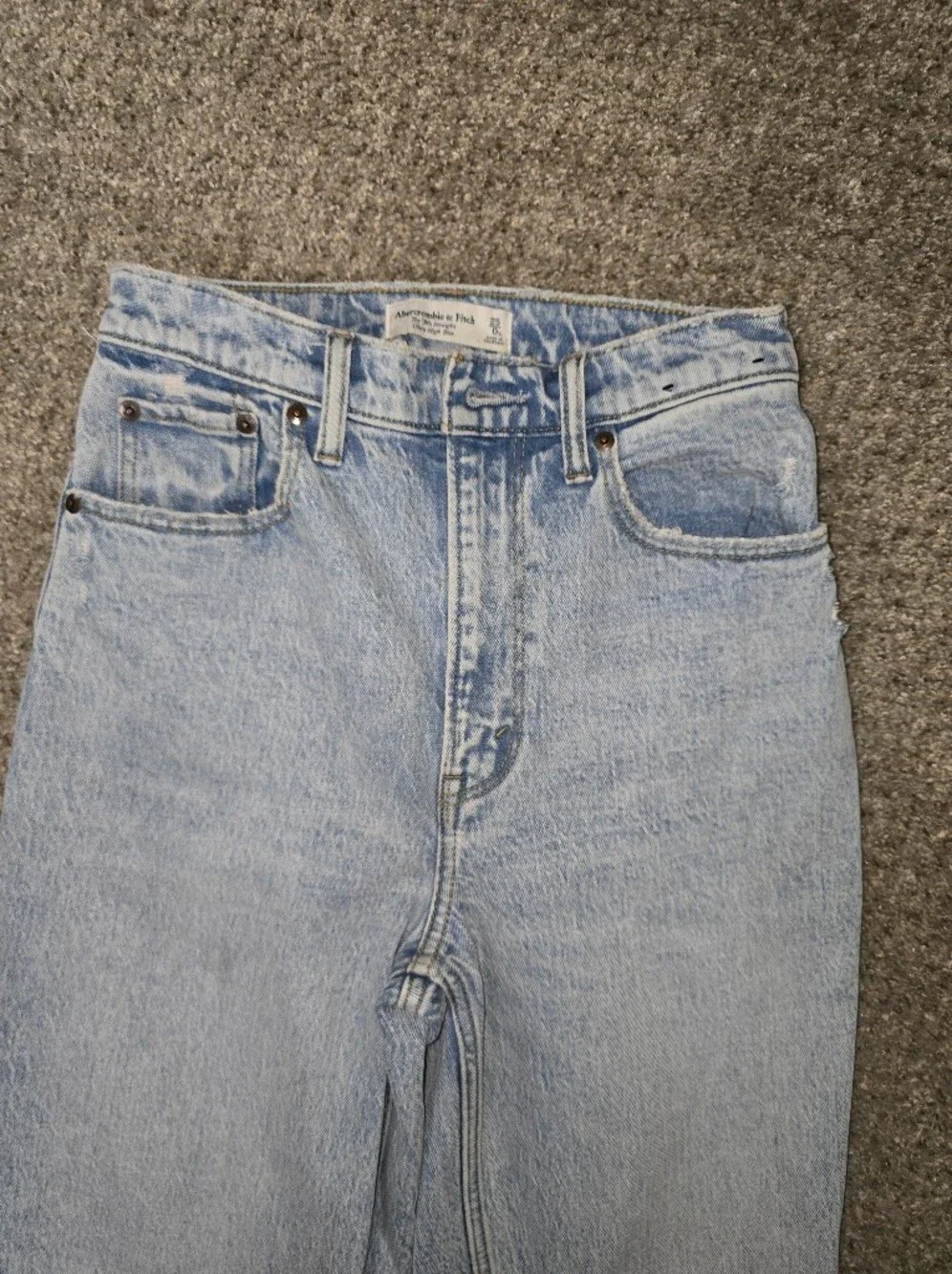 Abercrombie & Fitch Light Blue 90's Straight High-Rise Jeans Size 0 X-Tall